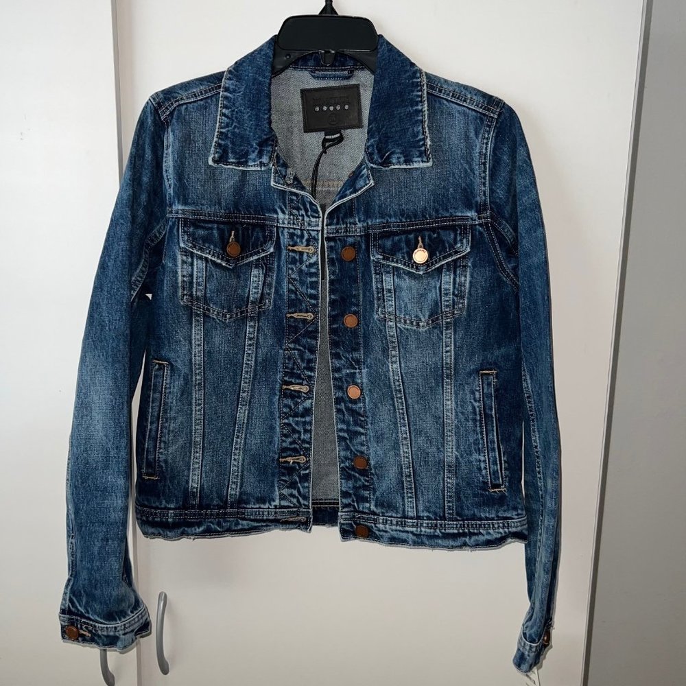 BLANKNYC DENIM/JEAN JACKET SIZE MEDIUM